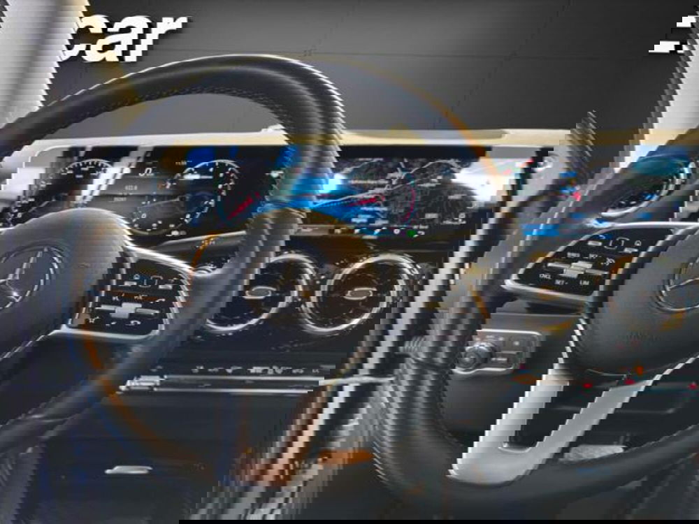 Mercedes-Benz GLA SUV usata a Milano (9)