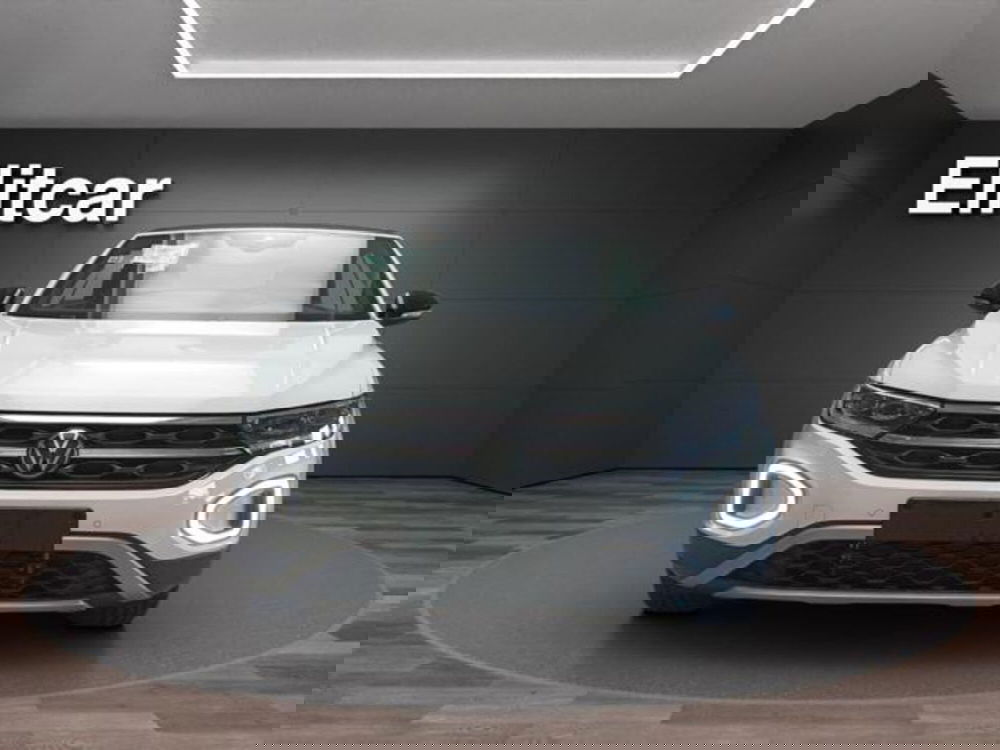 Volkswagen T-Roc Cabrio nuova a Milano (3)