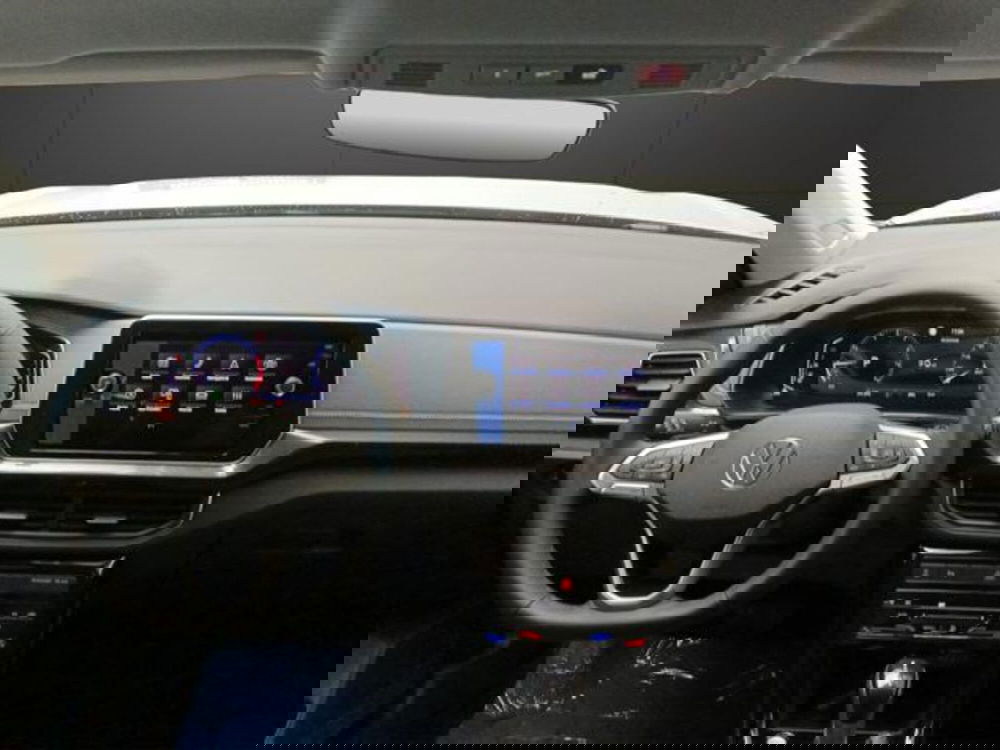 Volkswagen T-Cross nuova a Milano (13)
