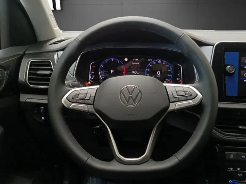 Volkswagen T-Cross nuova a Milano (8)