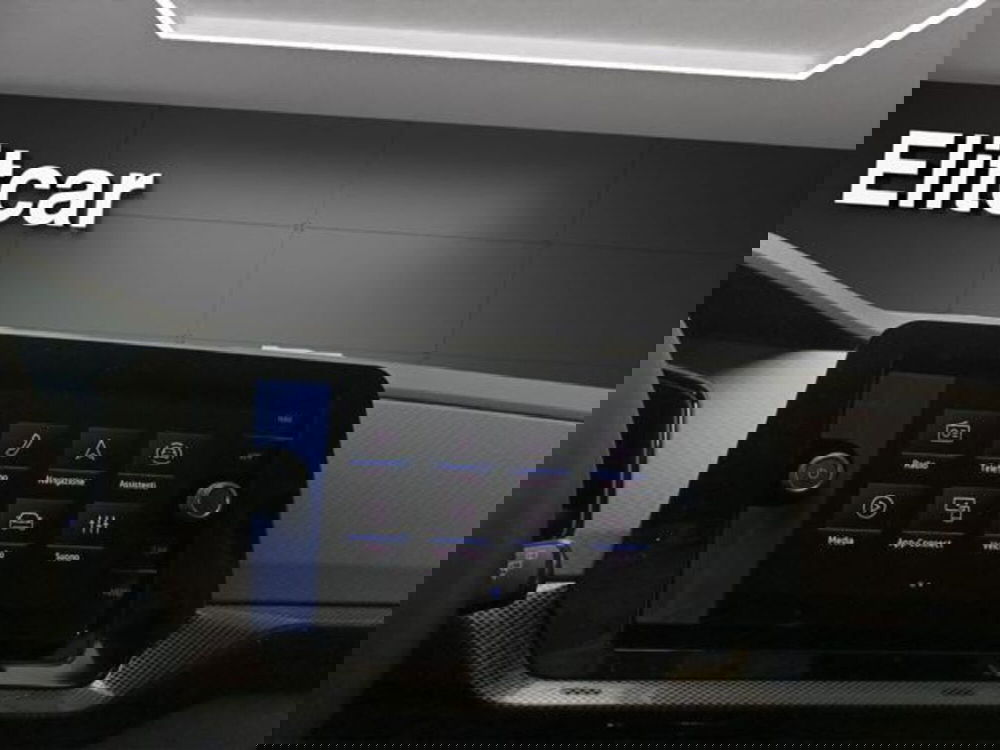 Volkswagen T-Cross nuova a Milano (16)