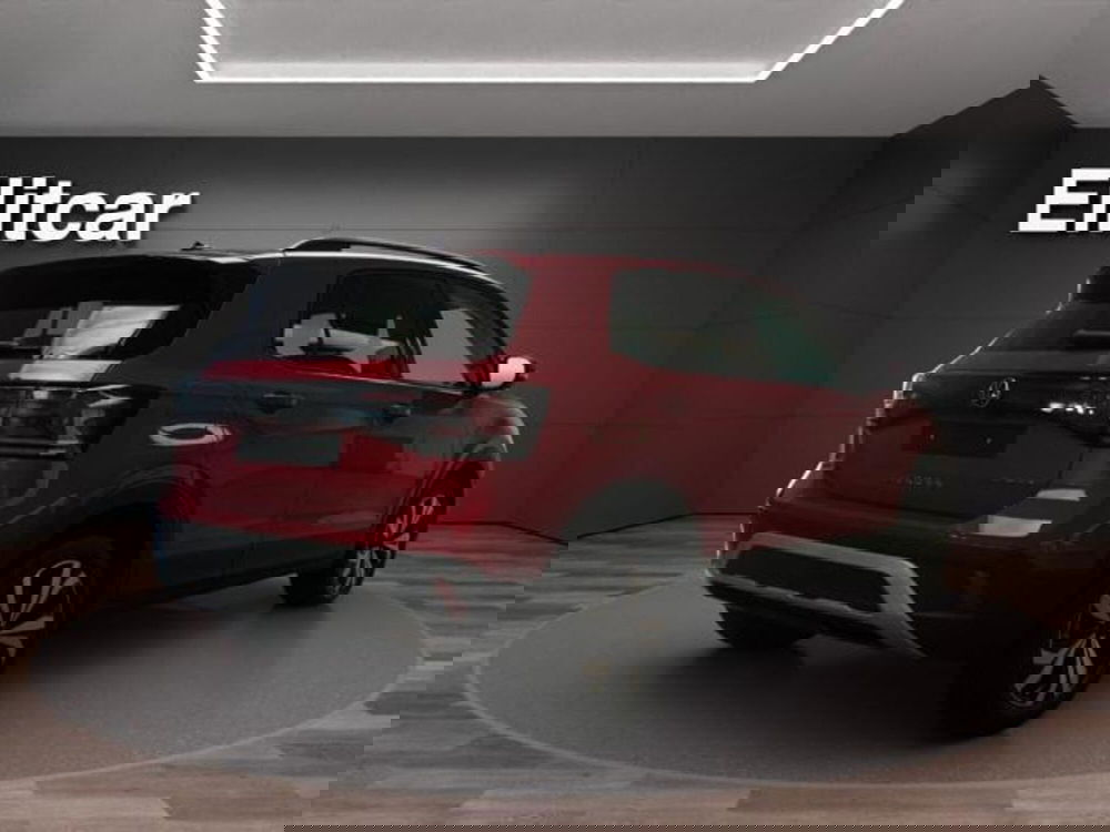Volkswagen T-Cross nuova a Milano (7)