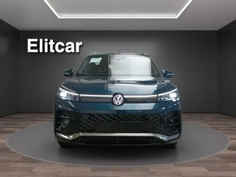 Volkswagen Tiguan nuova a Milano (2)