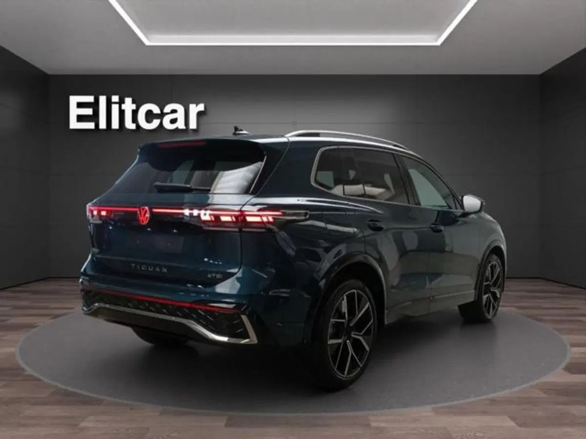 Volkswagen Tiguan nuova a Milano (3)