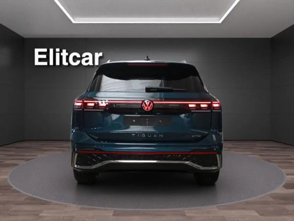 Volkswagen Tiguan nuova a Milano (6)