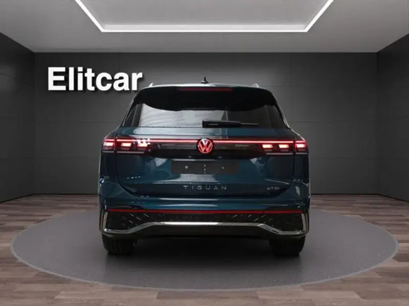 Volkswagen Tiguan nuova a Milano (6)