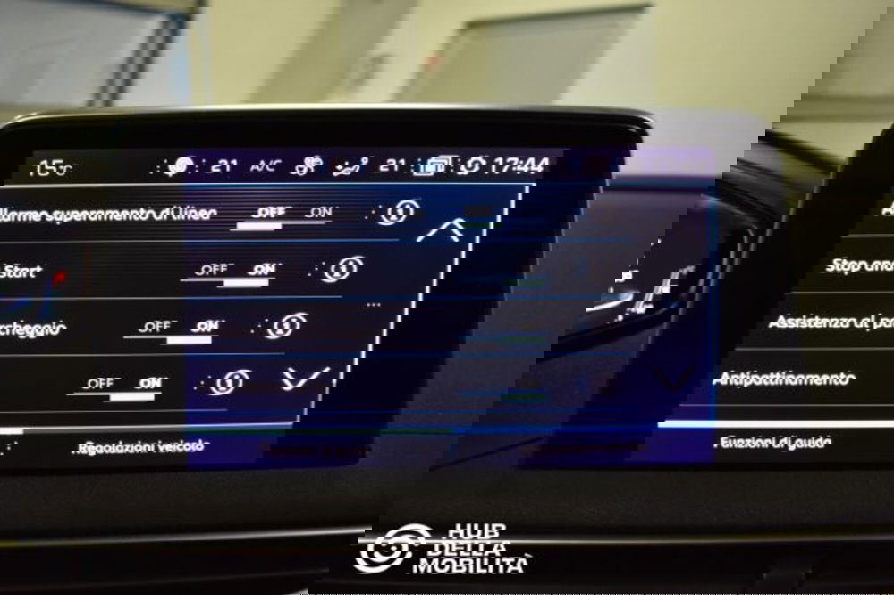 Peugeot 5008 usata a Perugia (17)