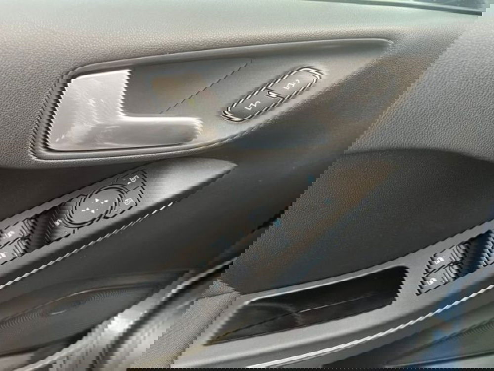 Ford Fiesta usata a Lodi (12)