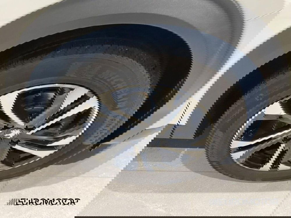 Peugeot 2008 usata a Bari (5)