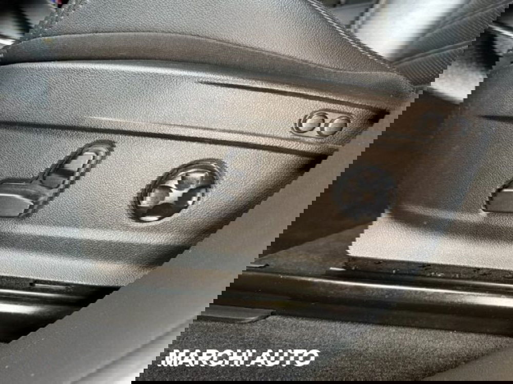 Alfa Romeo Stelvio usata a Perugia (15)