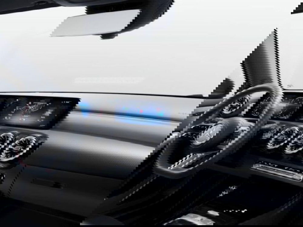 Mercedes-Benz Classe A Sedan nuova a Verona (8)