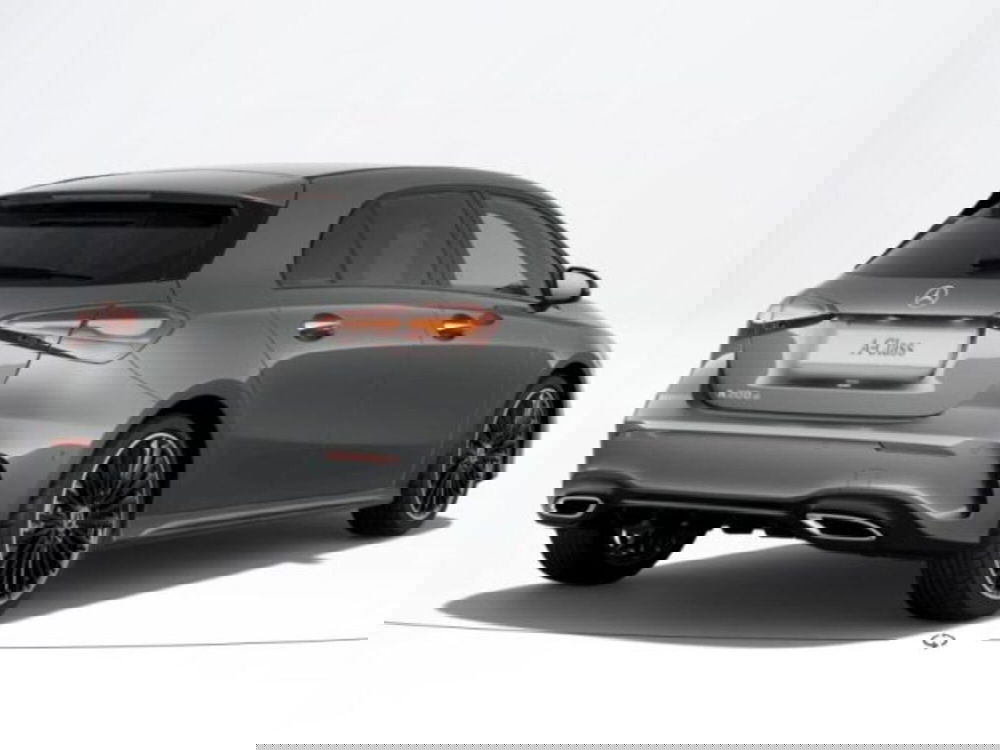 Mercedes-Benz Classe A Sedan nuova a Verona (2)