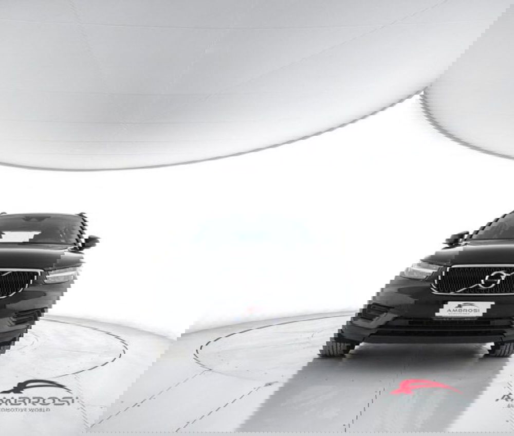 Volvo XC40 usata a Perugia (5)