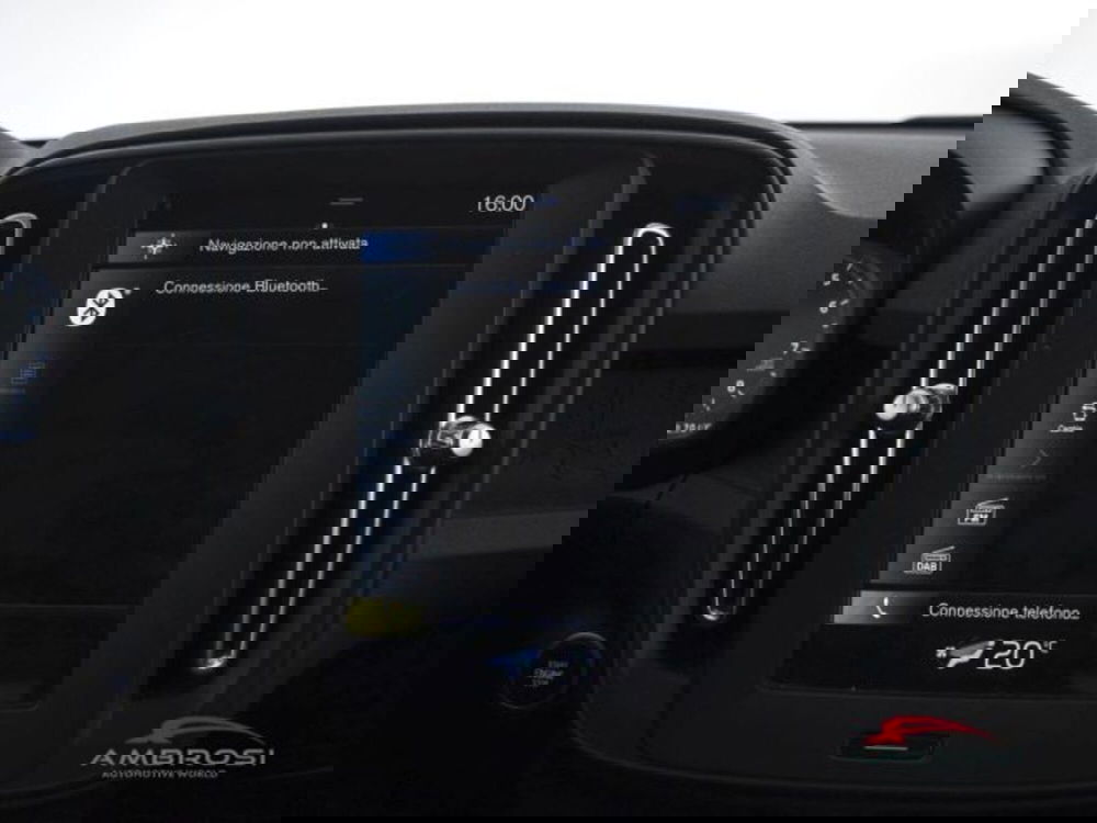 Volvo XC40 usata a Perugia (15)