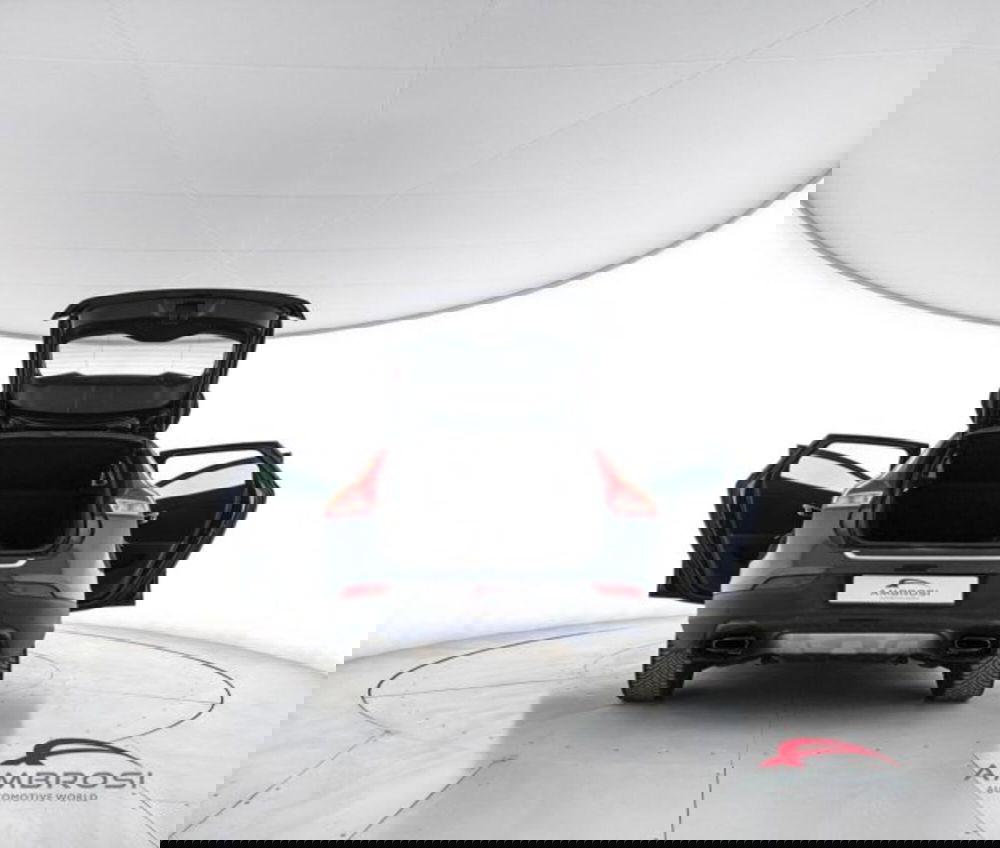 Volvo V40 Cross Country usata a Perugia (7)