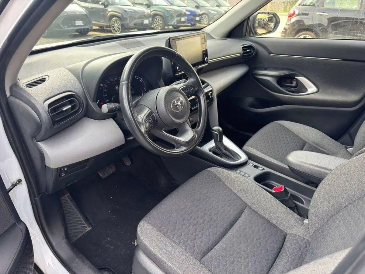Toyota Yaris Cross usata a Torino (10)
