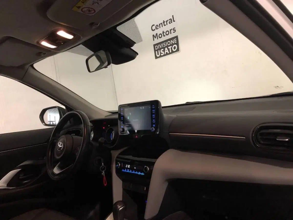 Toyota Yaris Cross usata a Torino (13)