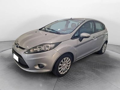 Ford Fiesta 1.4 5 porte Bz.- GPL del 2010 usata a Torino