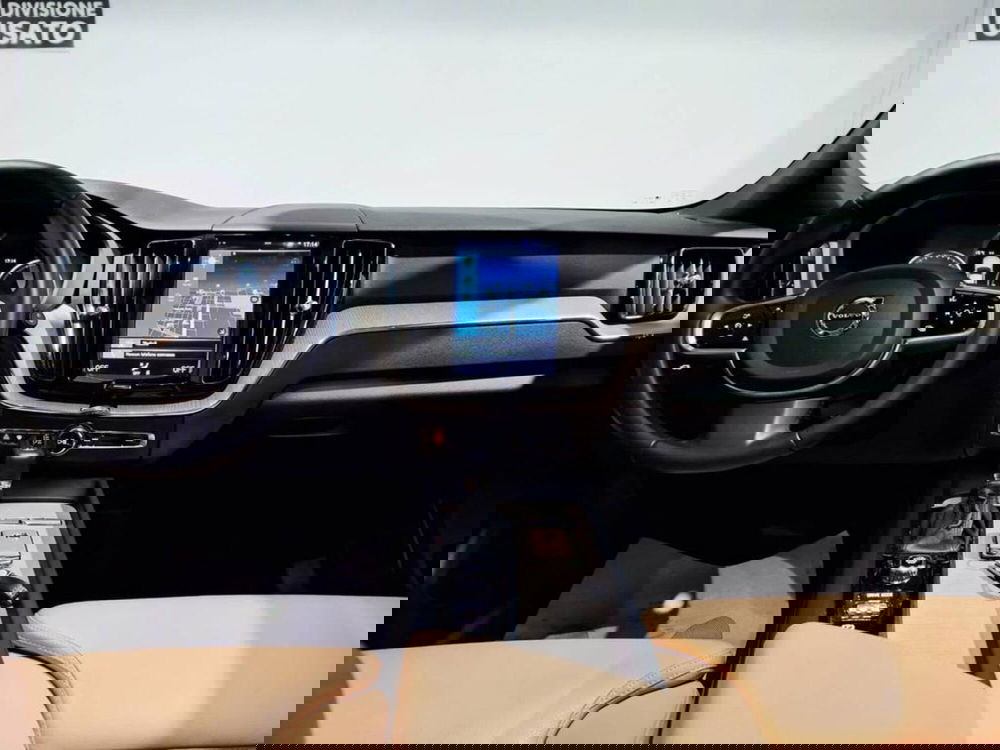 Volvo XC60 usata a Torino (10)