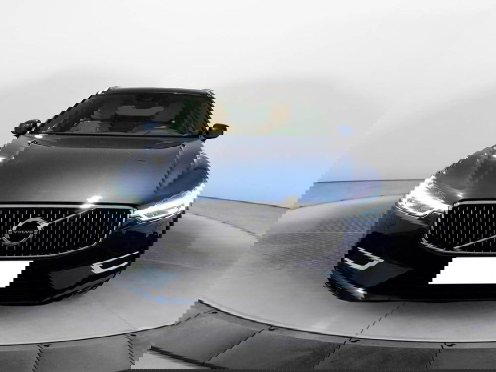 Volvo XC60 usata a Torino (2)