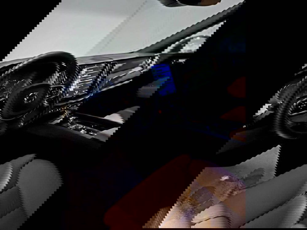 Volvo XC60 usata a Torino (9)