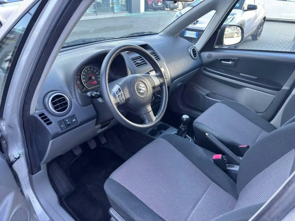 Suzuki SX4 usata a Torino (10)
