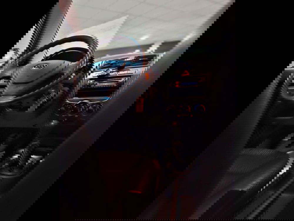 Kia Picanto usata a Torino (11)