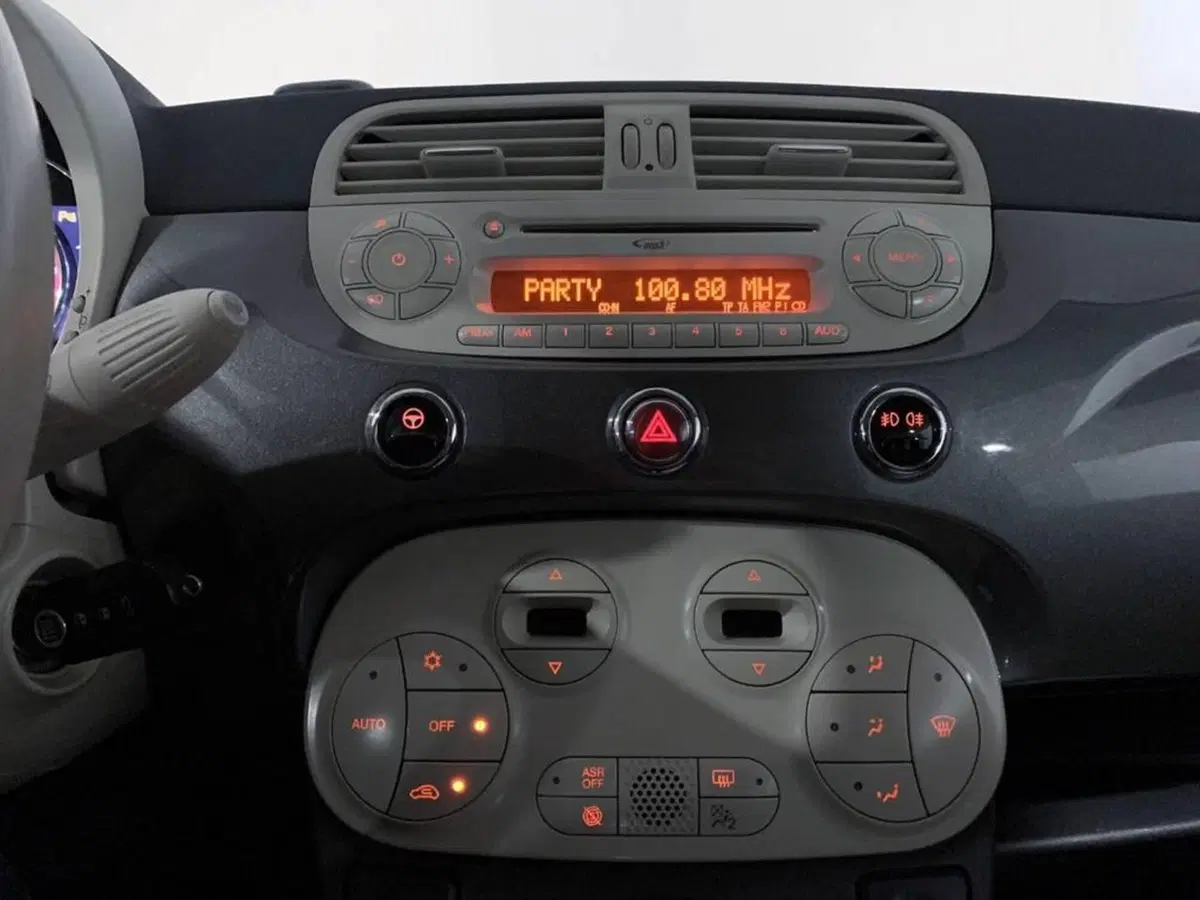 Fiat 500C Cabrio usata a Torino (9)