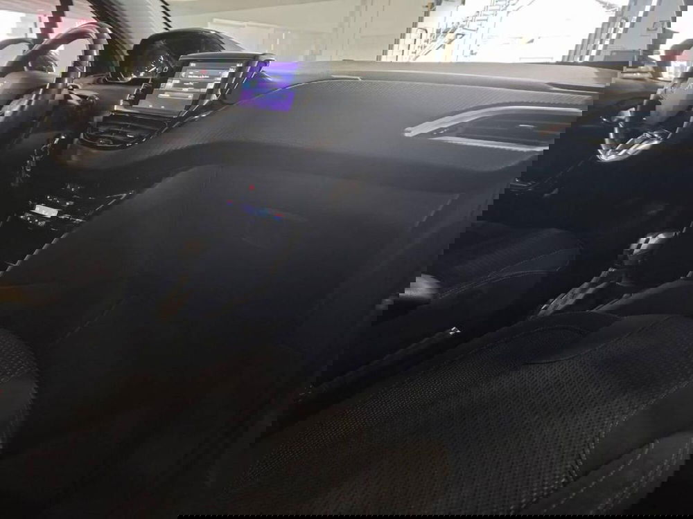 Peugeot 208 usata a Torino (11)