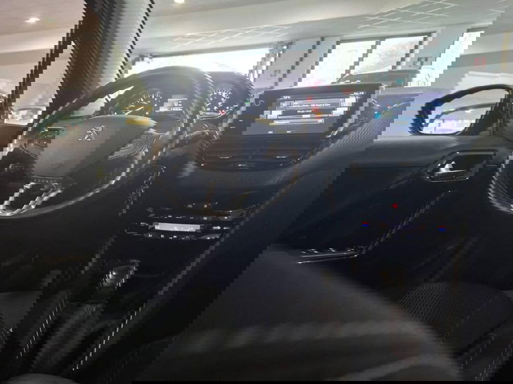 Peugeot 208 usata a Torino (8)