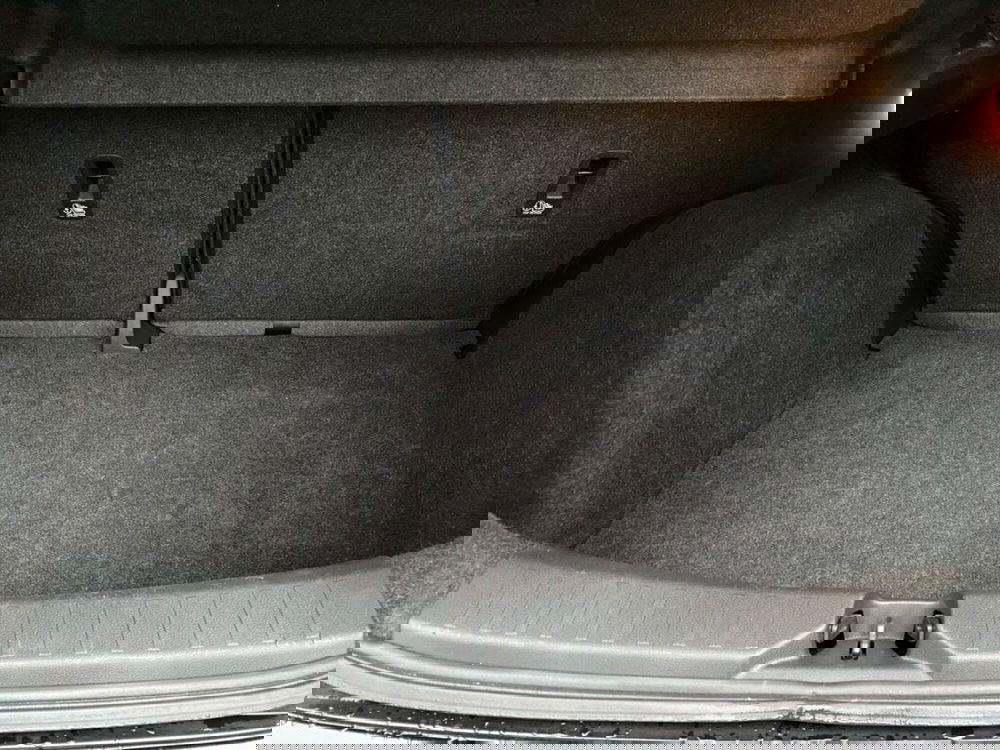 Nissan Micra usata a Torino (8)