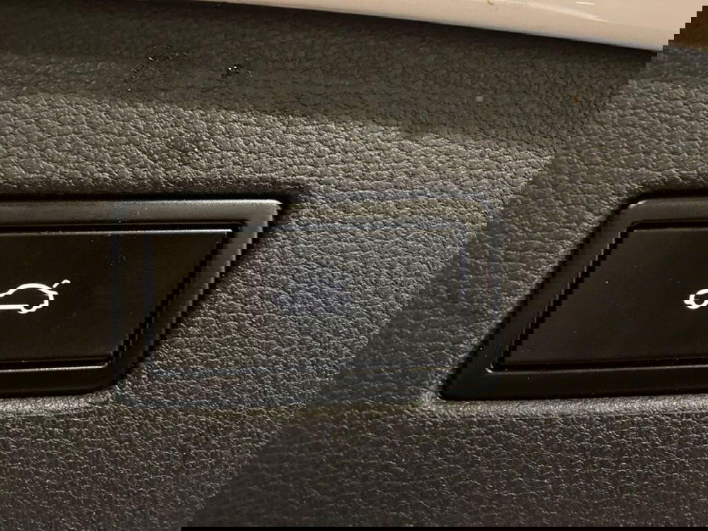 Volkswagen Tiguan usata a Torino (14)