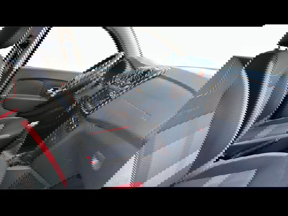 Dacia Sandero usata a Varese (3)