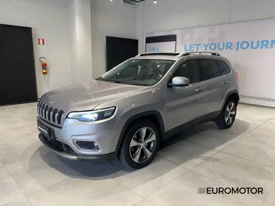 Jeep Cherokee 2.2 Mjt Limited del 2019 usata a Modugno
