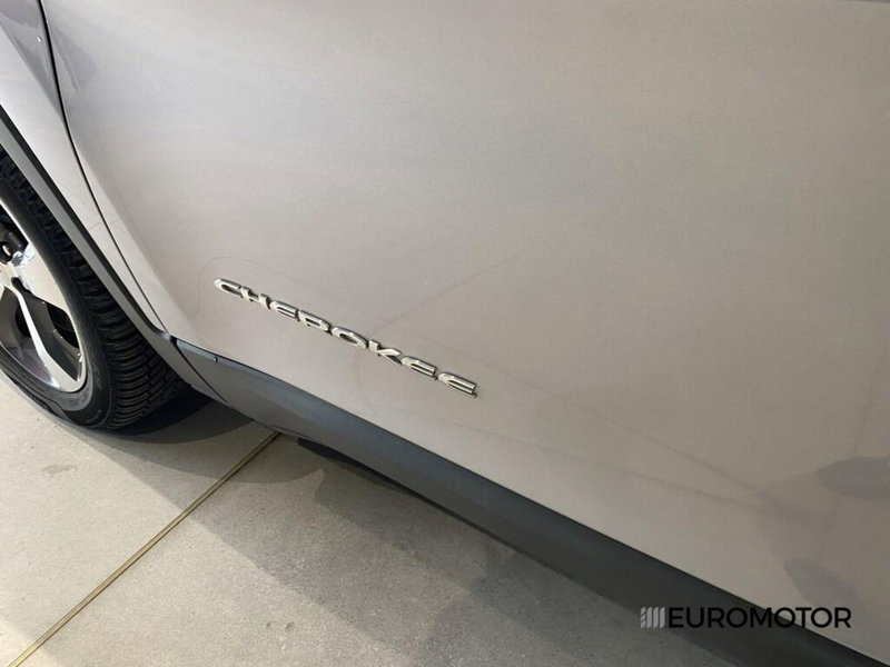 Jeep Cherokee usata a Bari (11)