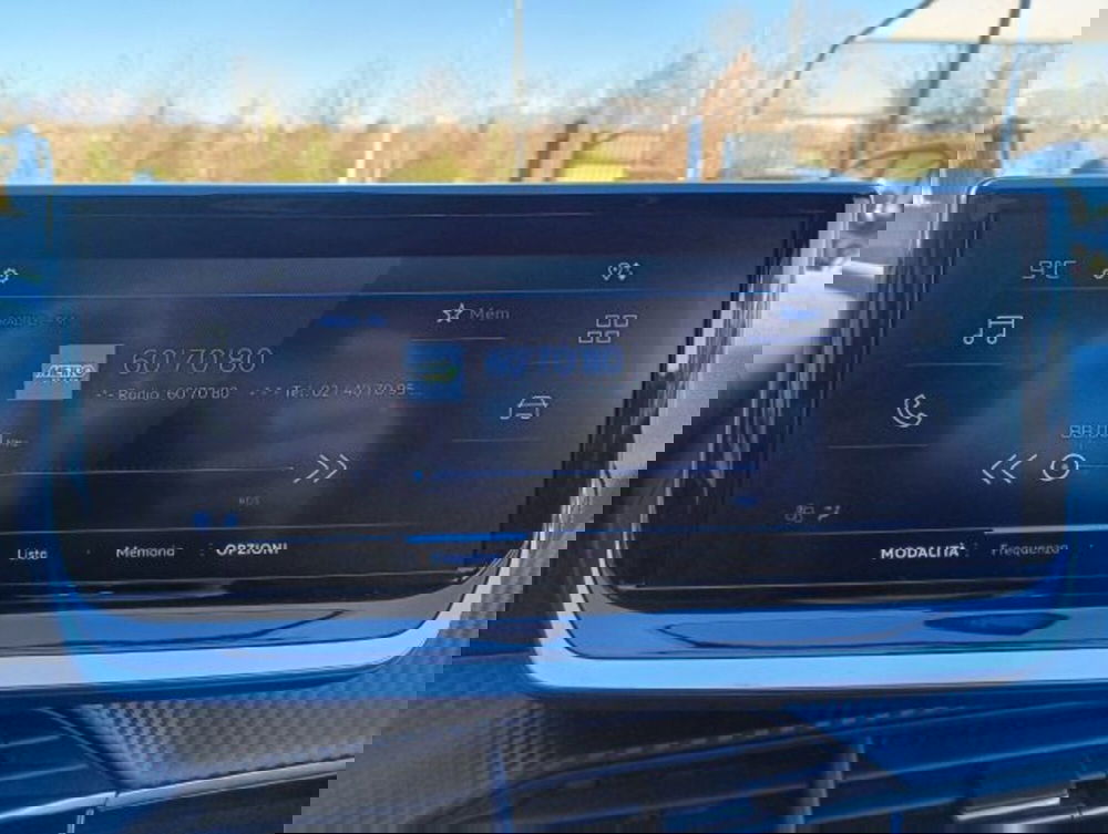 Peugeot 208 nuova a Brescia (13)