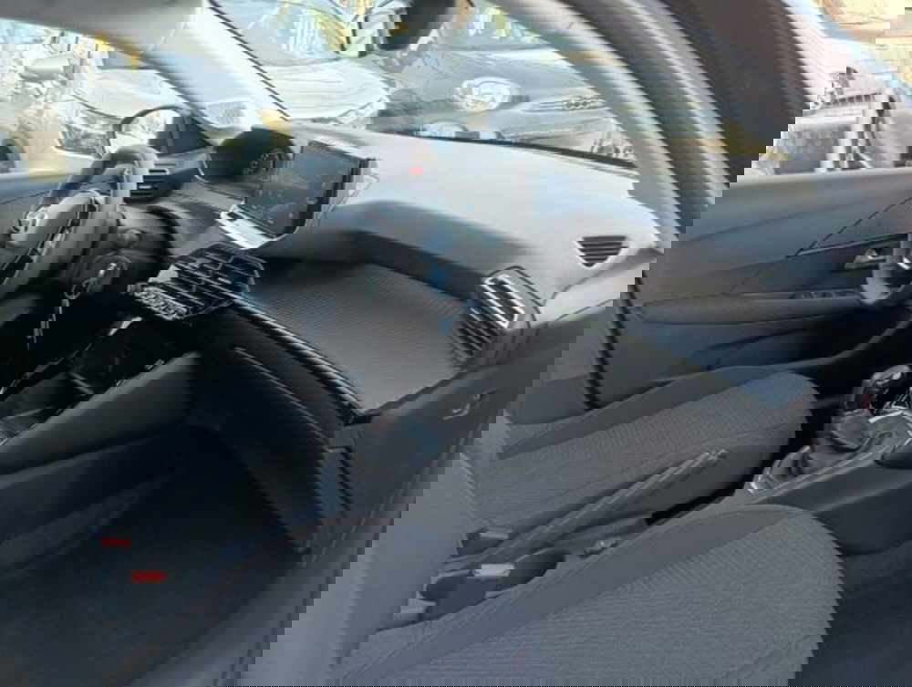 Peugeot 208 nuova a Brescia (15)