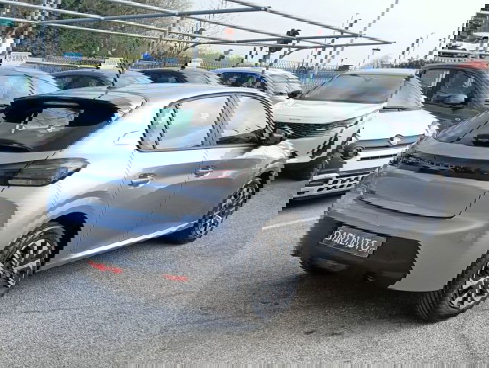 Peugeot 208 nuova a Brescia (5)