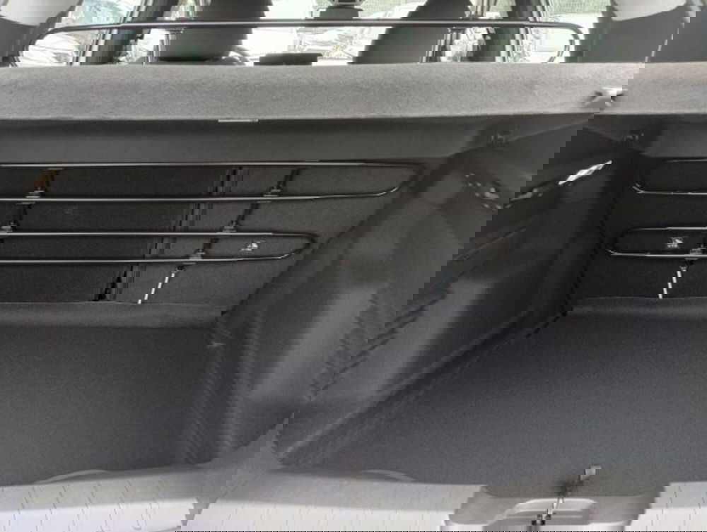 Jeep Avenger nuova a Brescia (15)