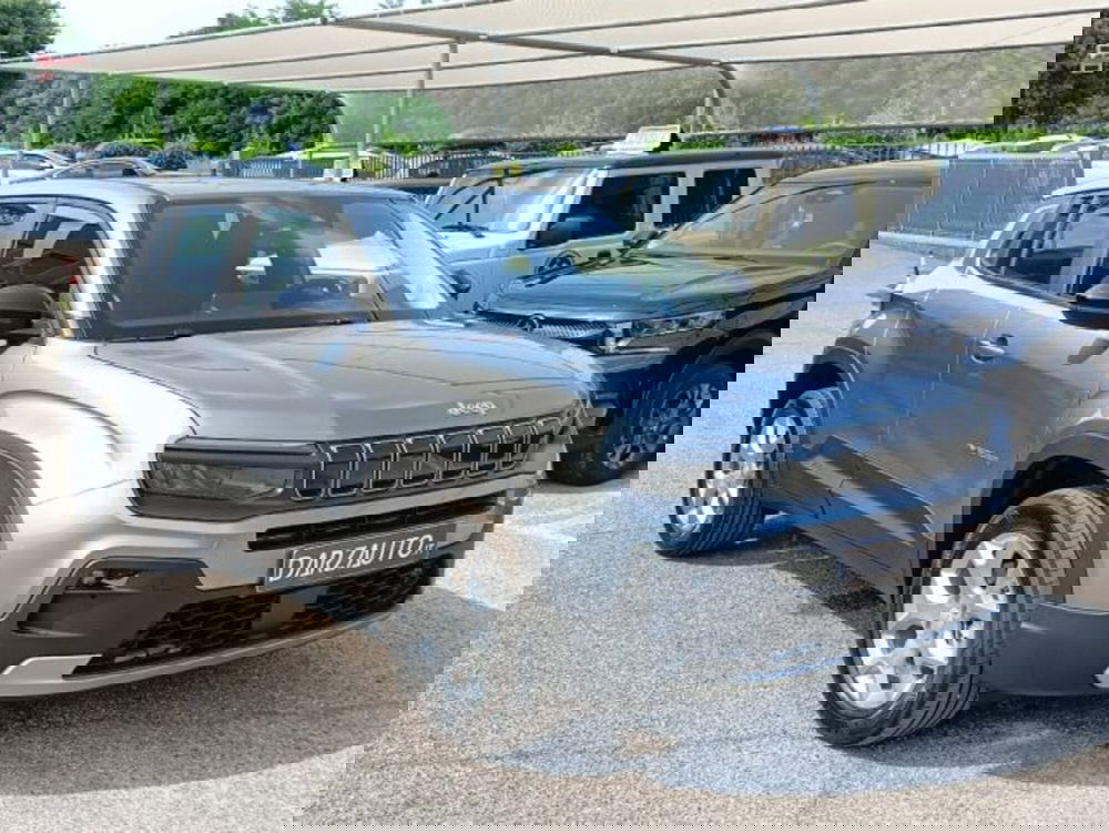 Jeep Avenger nuova a Brescia (3)