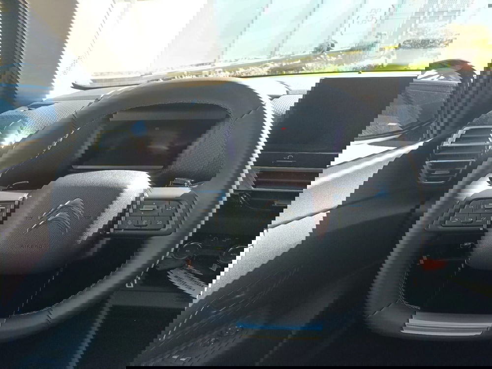 Citroen C4 nuova a Bari (8)