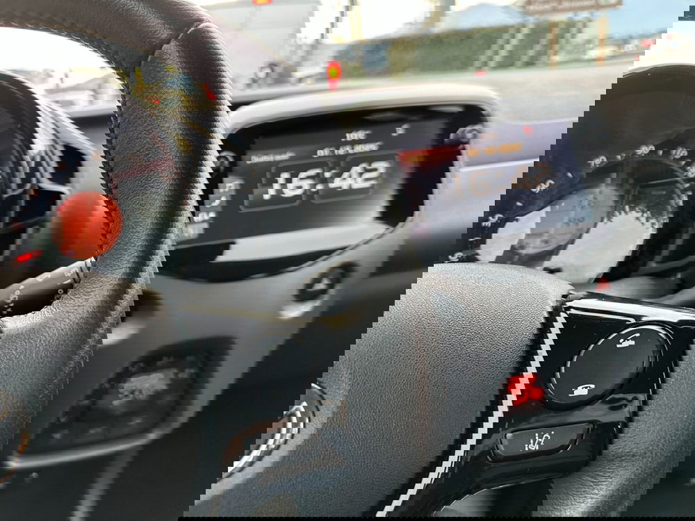 Toyota Aygo usata a Frosinone (13)