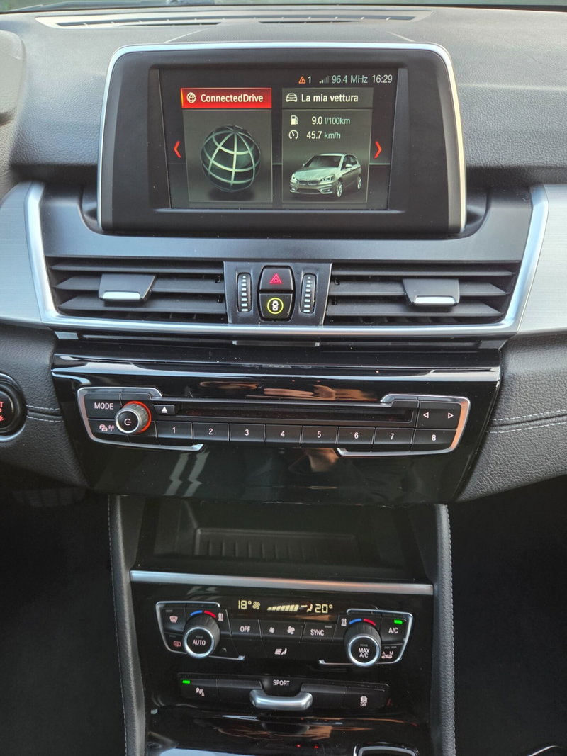 BMW Serie 2 Active Tourer usata a Torino (9)