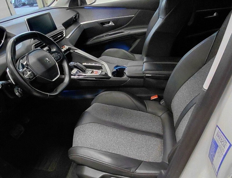 Peugeot 5008 usata a Cosenza (9)