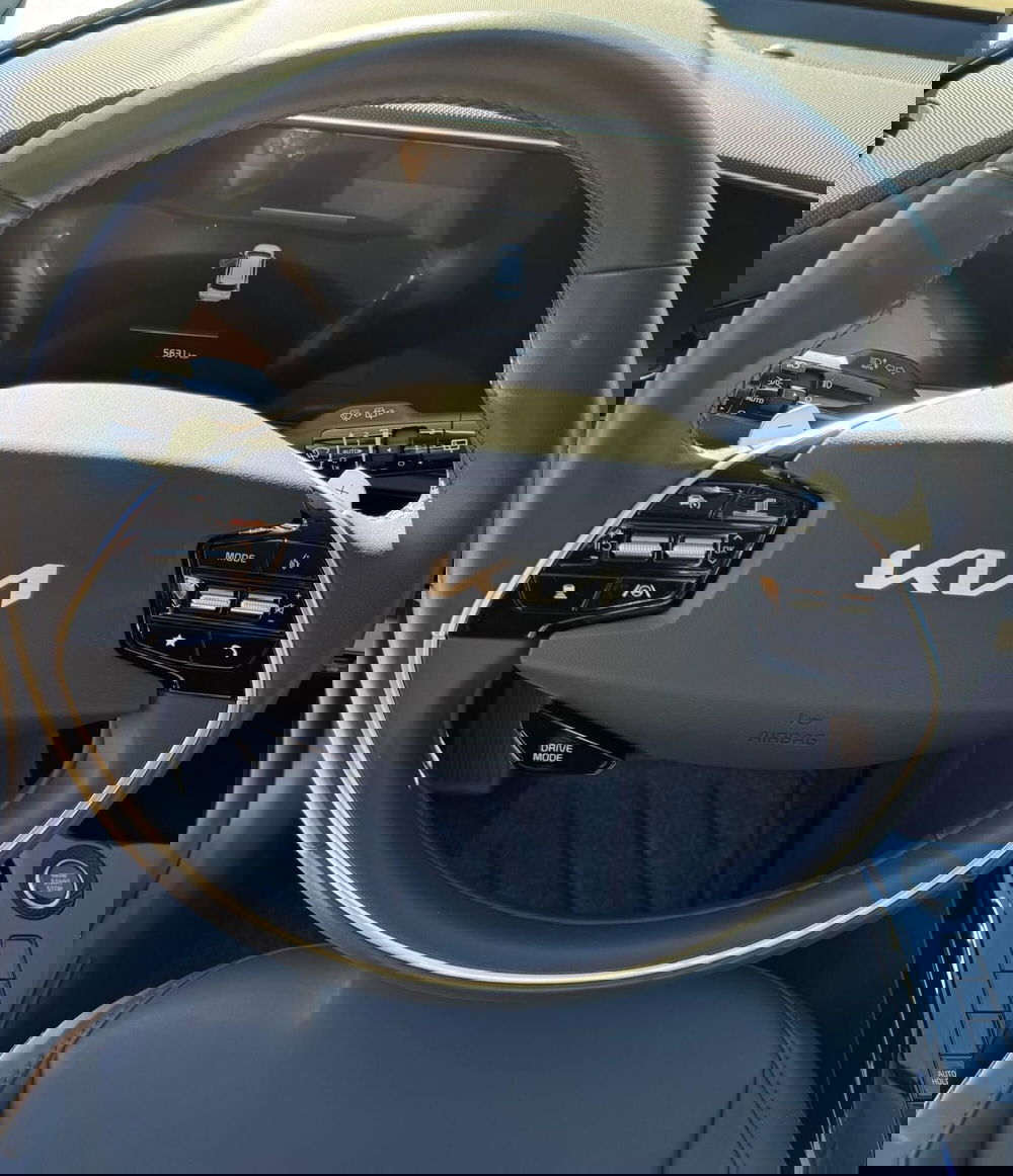Kia Niro usata a Cosenza (8)