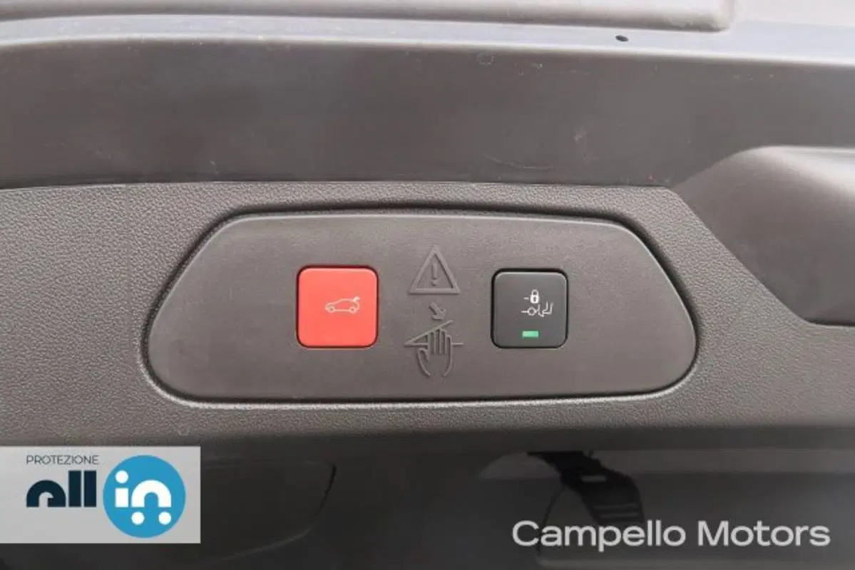 Opel Grandland usata a Venezia (16)
