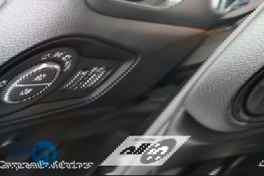 Jeep Renegade usata a Venezia (15)