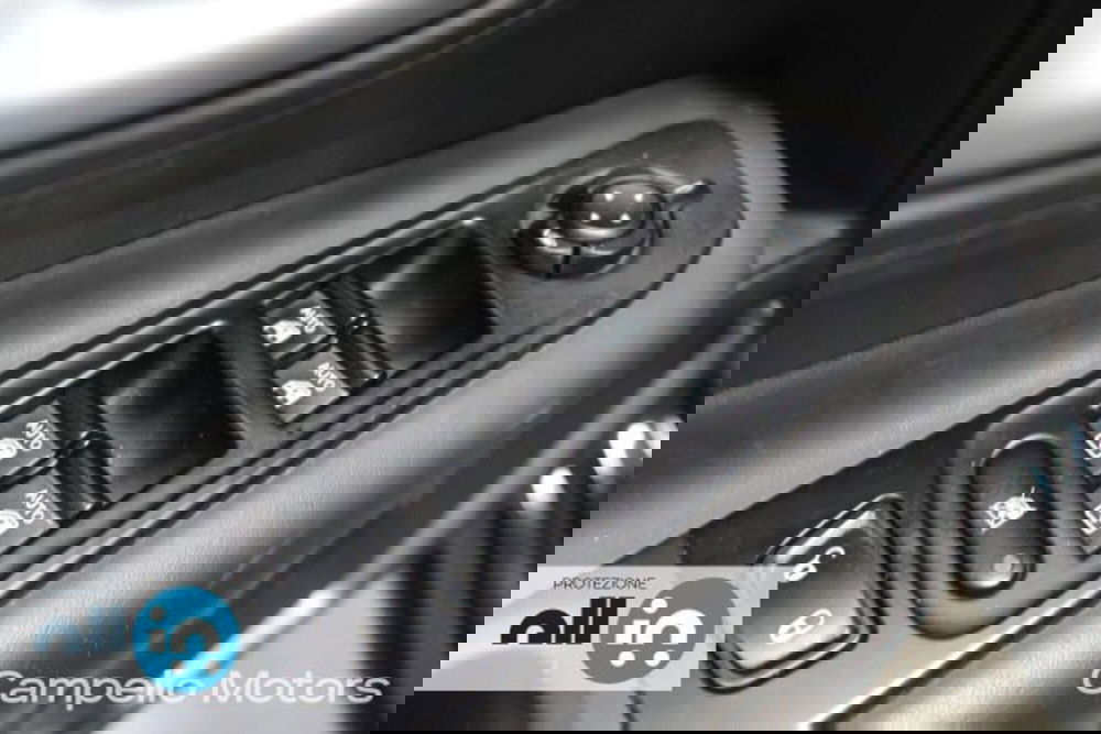 Jeep Renegade usata a Venezia (16)