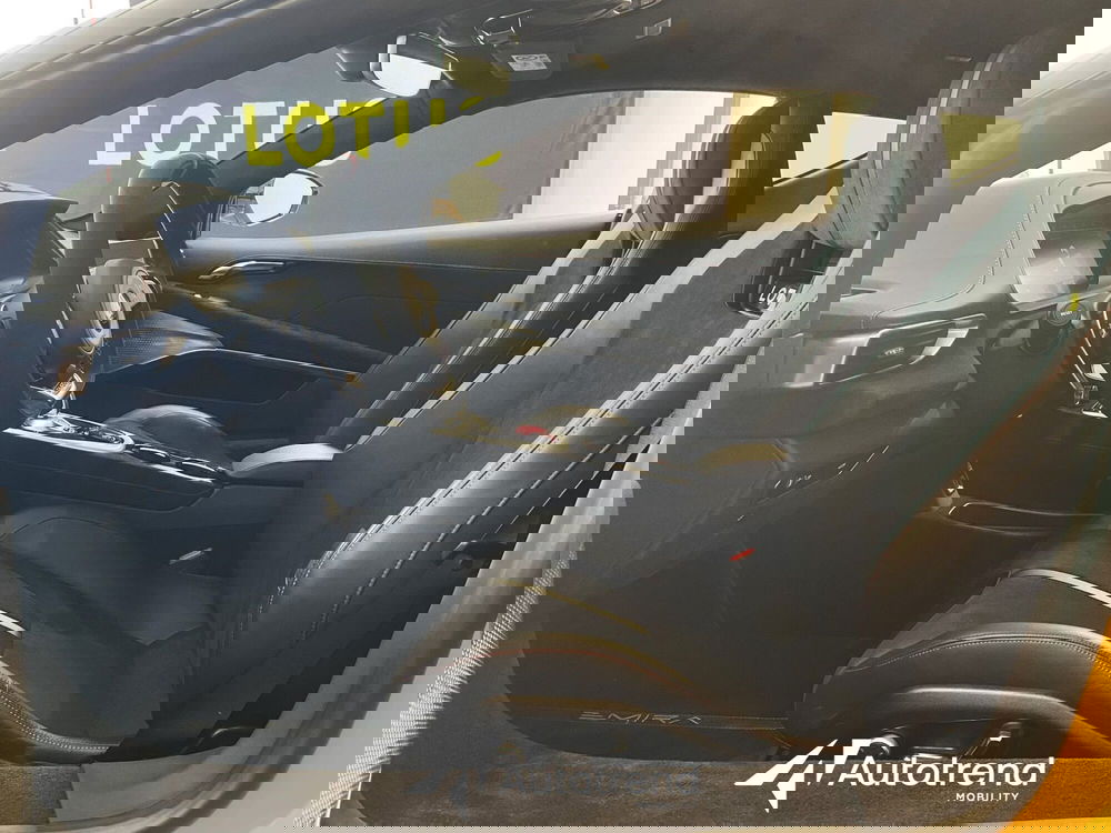 Lotus Emira usata a Bari (6)