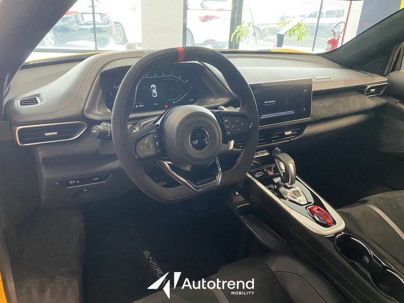 Lotus Emira usata a Bari (8)